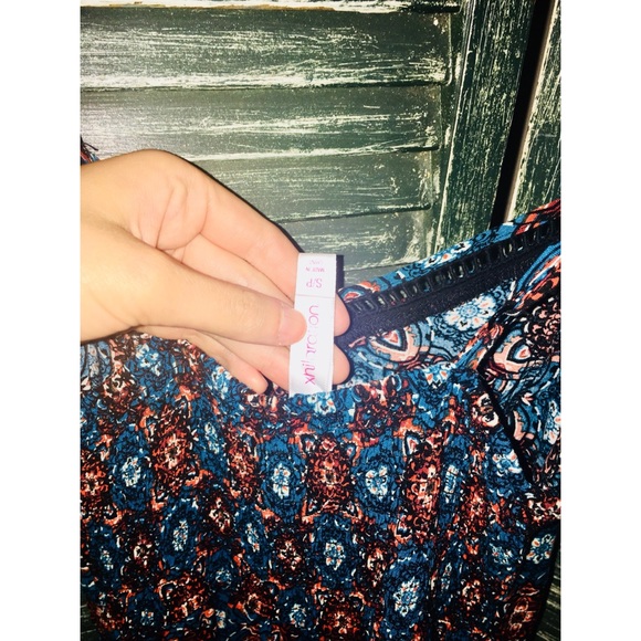 Flirty Romper - Picture 4 of 4